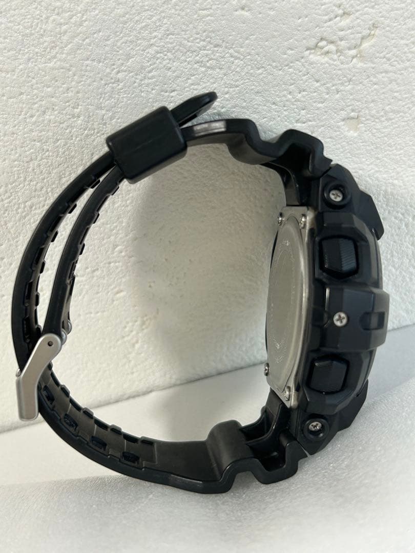 ブラック 腕時計