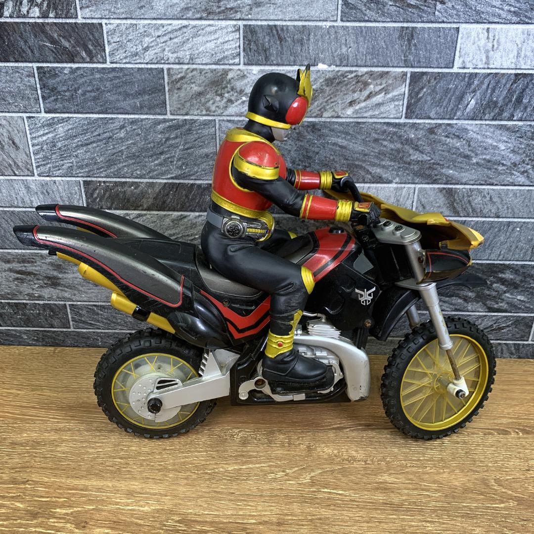 仮面ライダーカブト＆クウガ　ラジコン3台セット売り 仮面ライダーカブト＆クウガ ラジコン3台セット売り