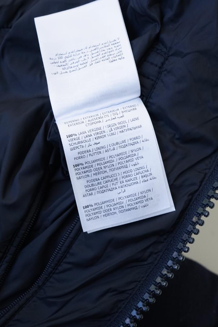 MONCLER MONTGENEVRE モンクレール モンジュネーブル ダウン