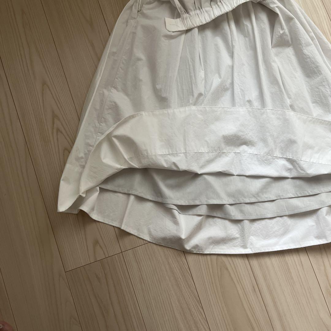 北欧　暮らしの道具店　凛とした、大人のための白スカート（S サイズ） 凛とした、大人のための白スカート（S / M サイズ） - 北欧