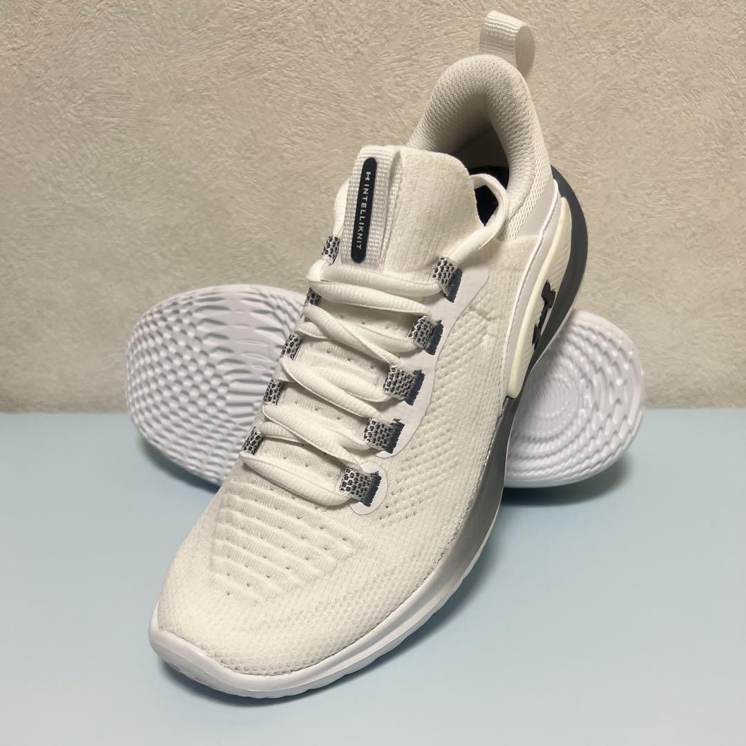 靴 UA W Flow Dynamic
