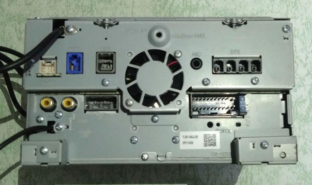 【メルカリ便配送】KENWOOD カーナビ MDV-L504W