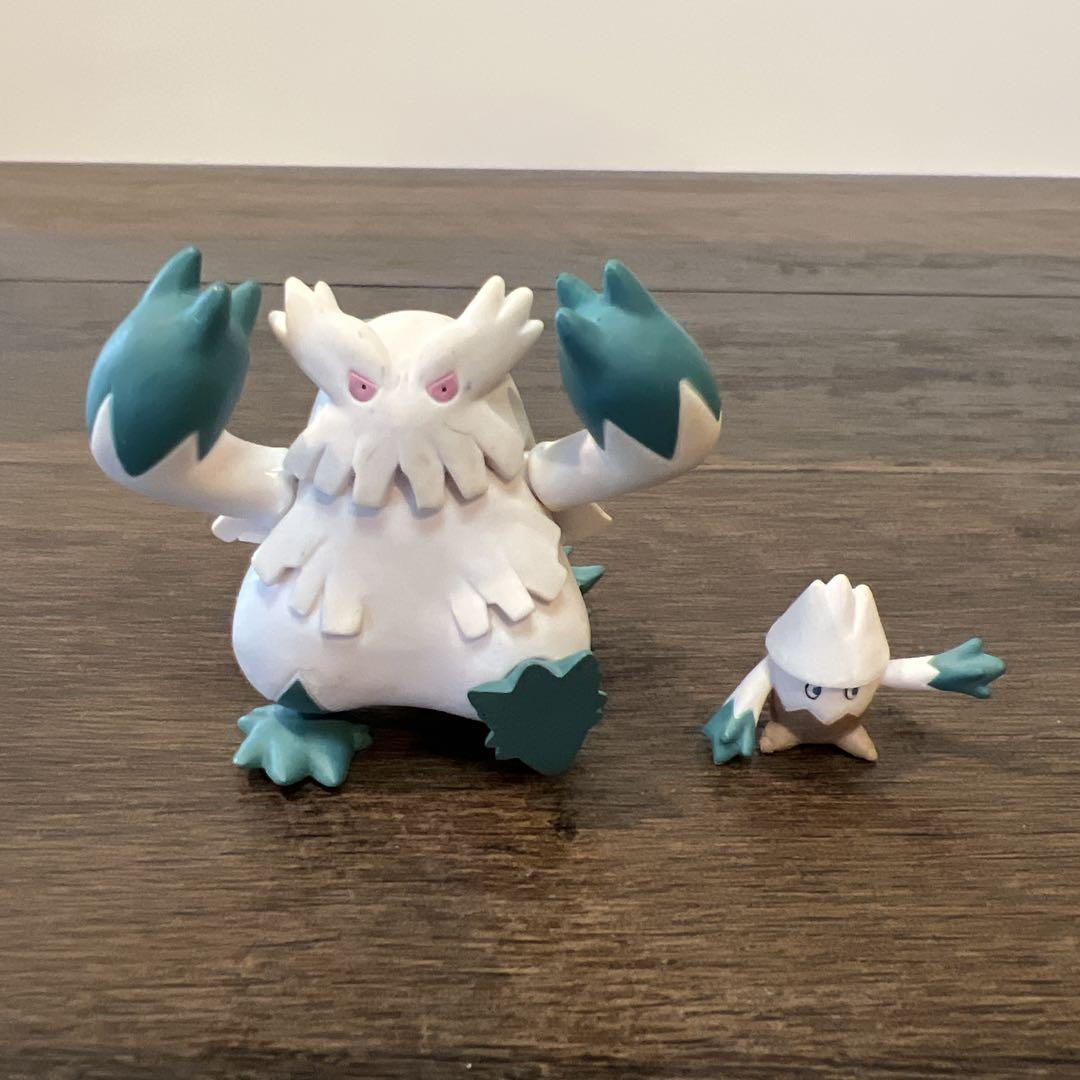 ポケモン　立体図鑑　ガチャガチャ　フィギュア