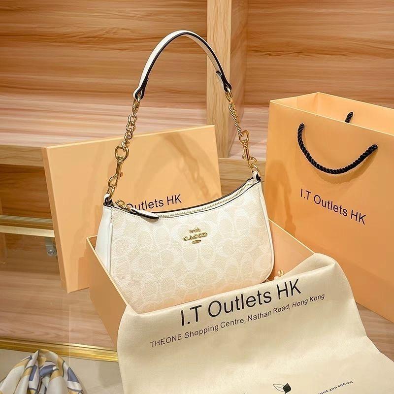 極美品 ショルダーバック