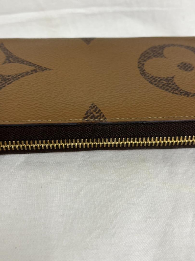 LOUIS VUITTON モノグラムジャンボリバース ジッピーウォレット