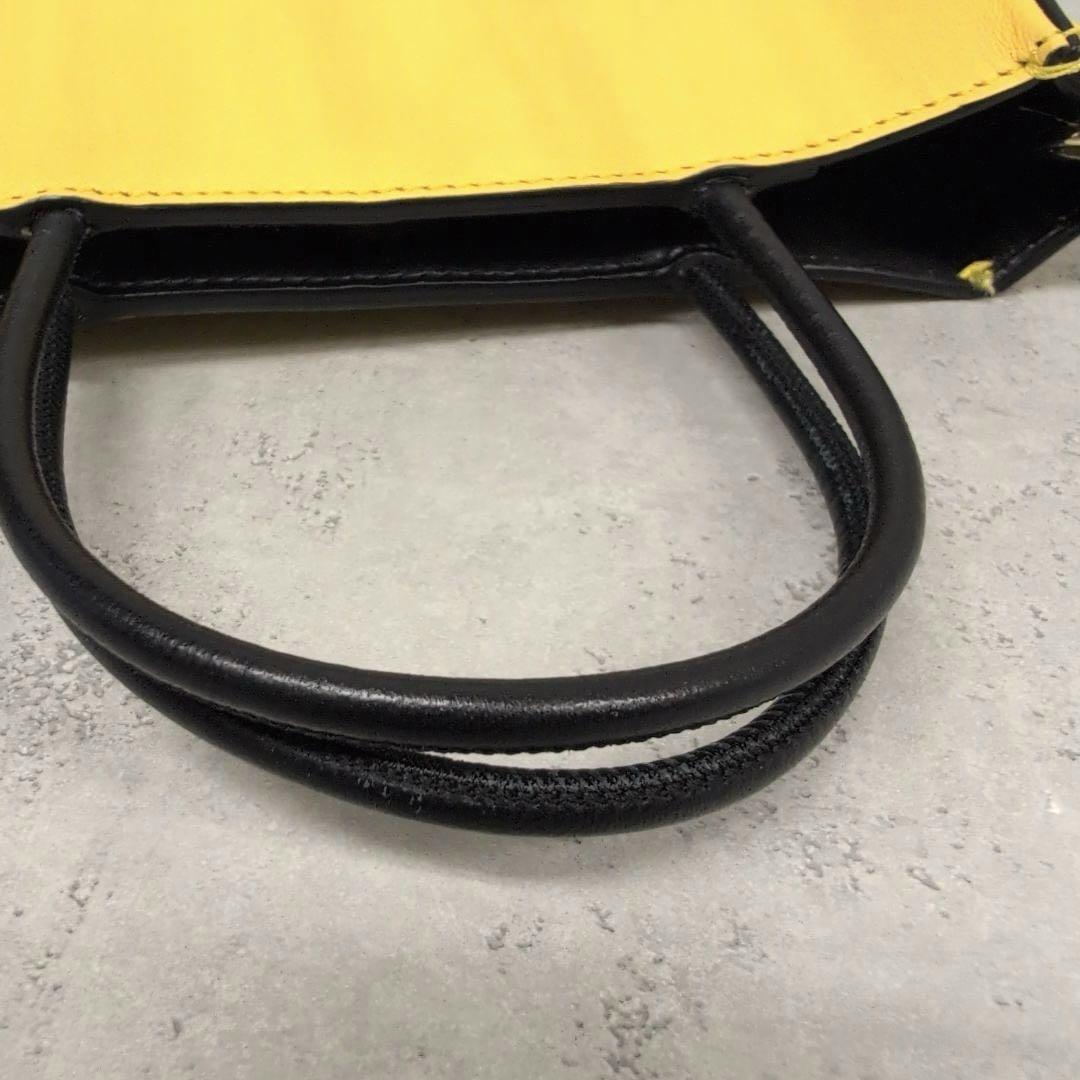 FENDI フェンディ レザー ロゴ ポシェット ボックス型ショルダーバッグ