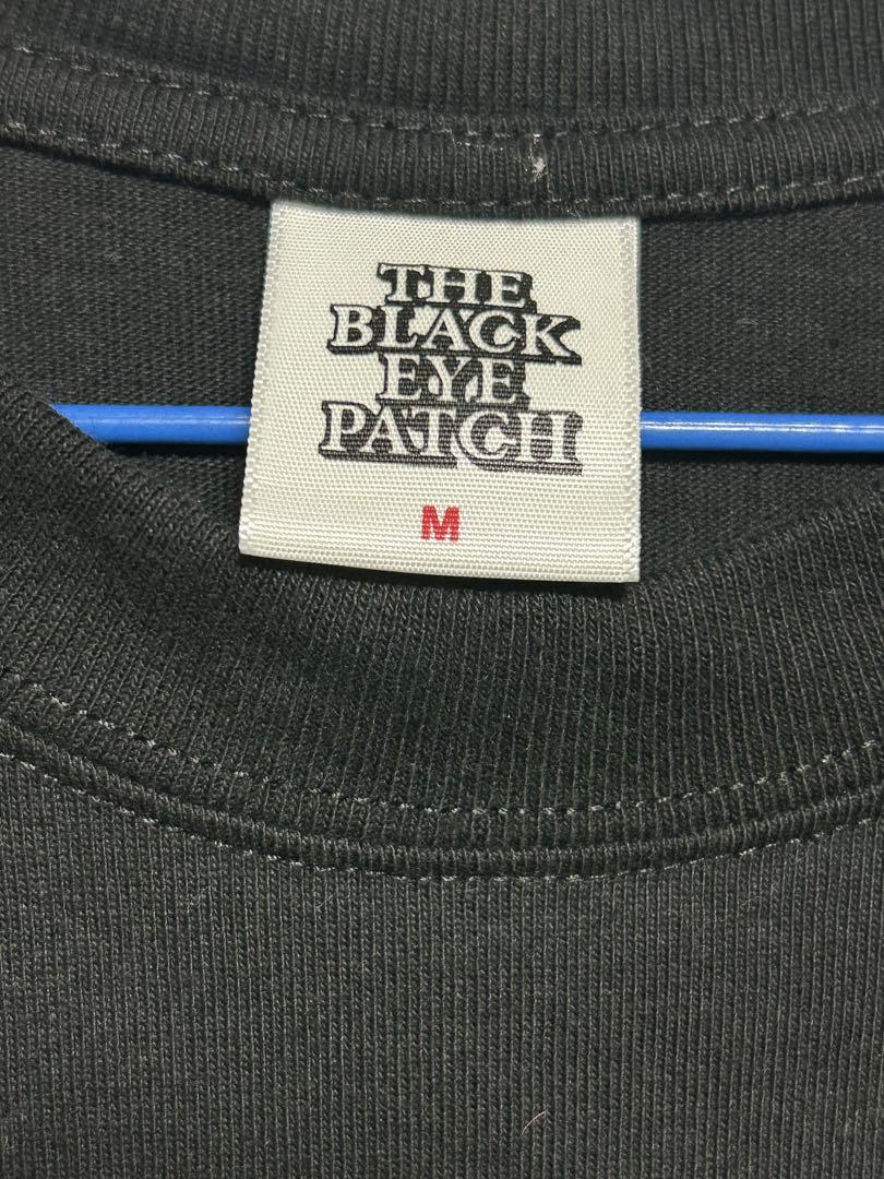 THE BLACK EYE PATCH 取扱注意 ラインストーン Tシャツ　M ラインストーン】ブラックアイパッチ 取扱注意ロゴTシャツ