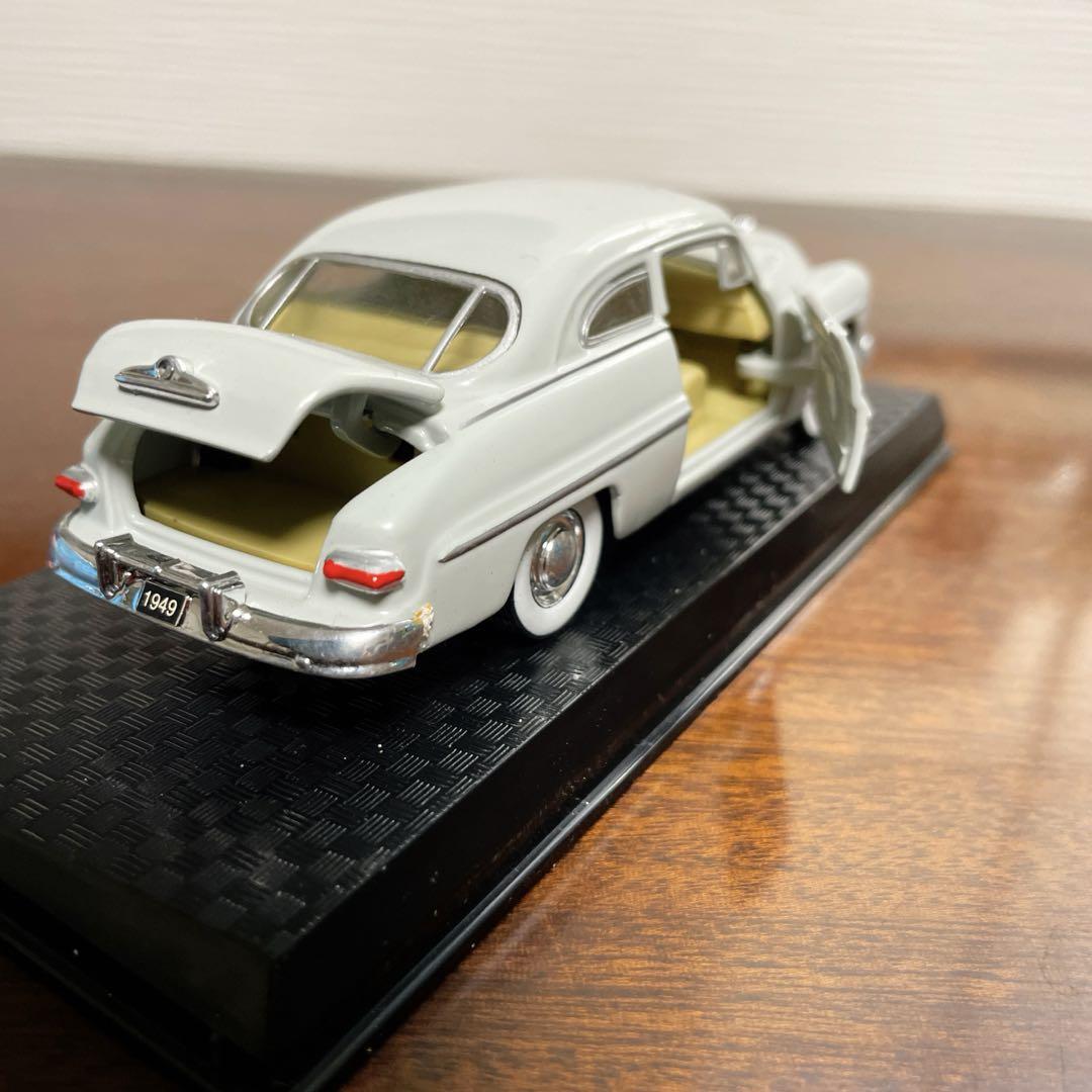 MERCURY  ミニカー２台セット