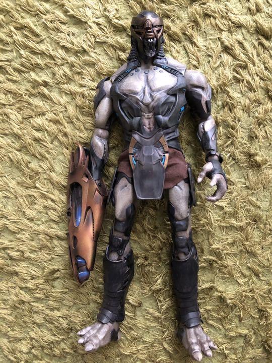 ホットトイズ ムービーマスターピース チタウリ アベンジャーズ マーベル メルカリ