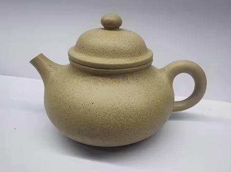 ベージュ 陶器 丸型急須 蓋付き