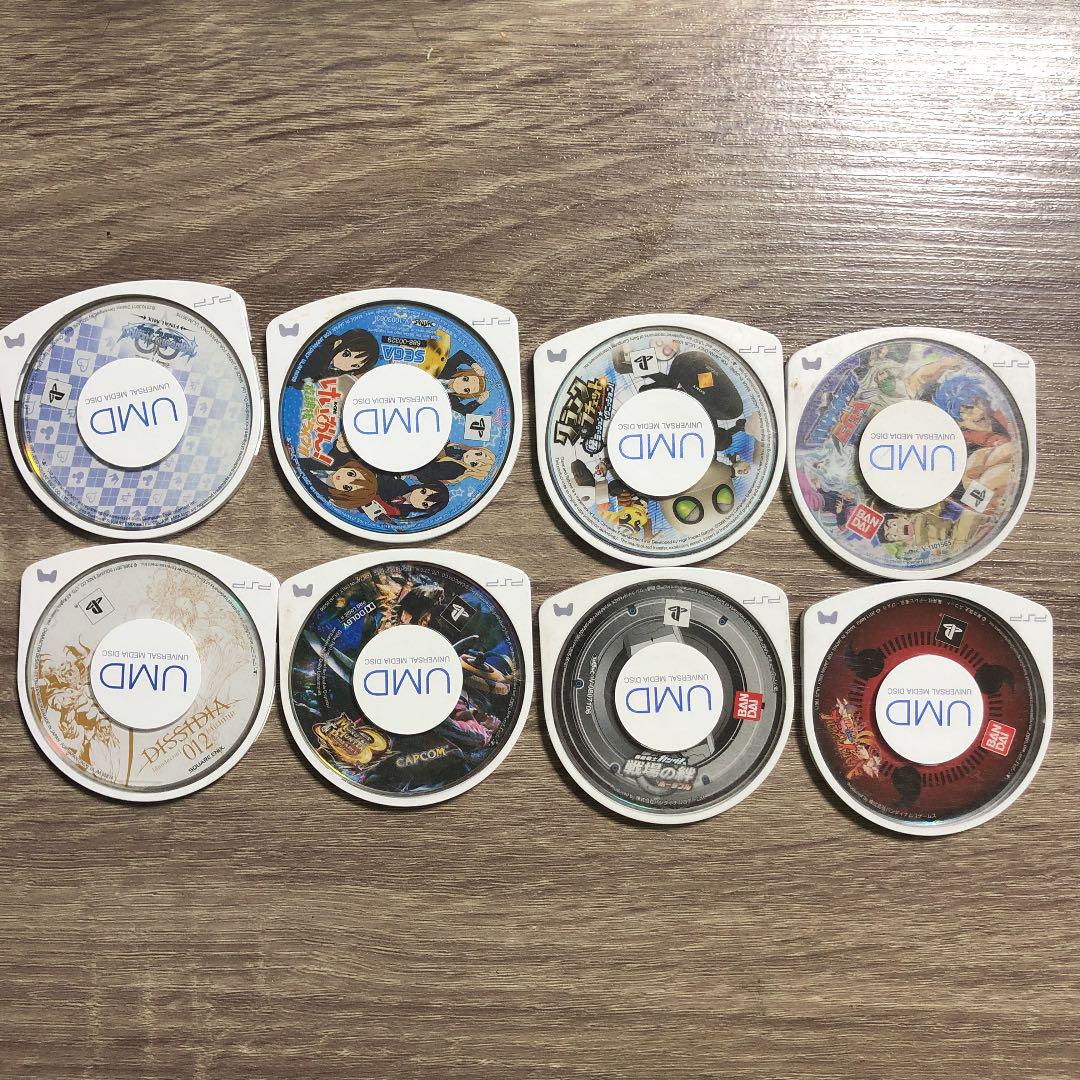 PSPとカセット８つ PSP カセット8つ その他