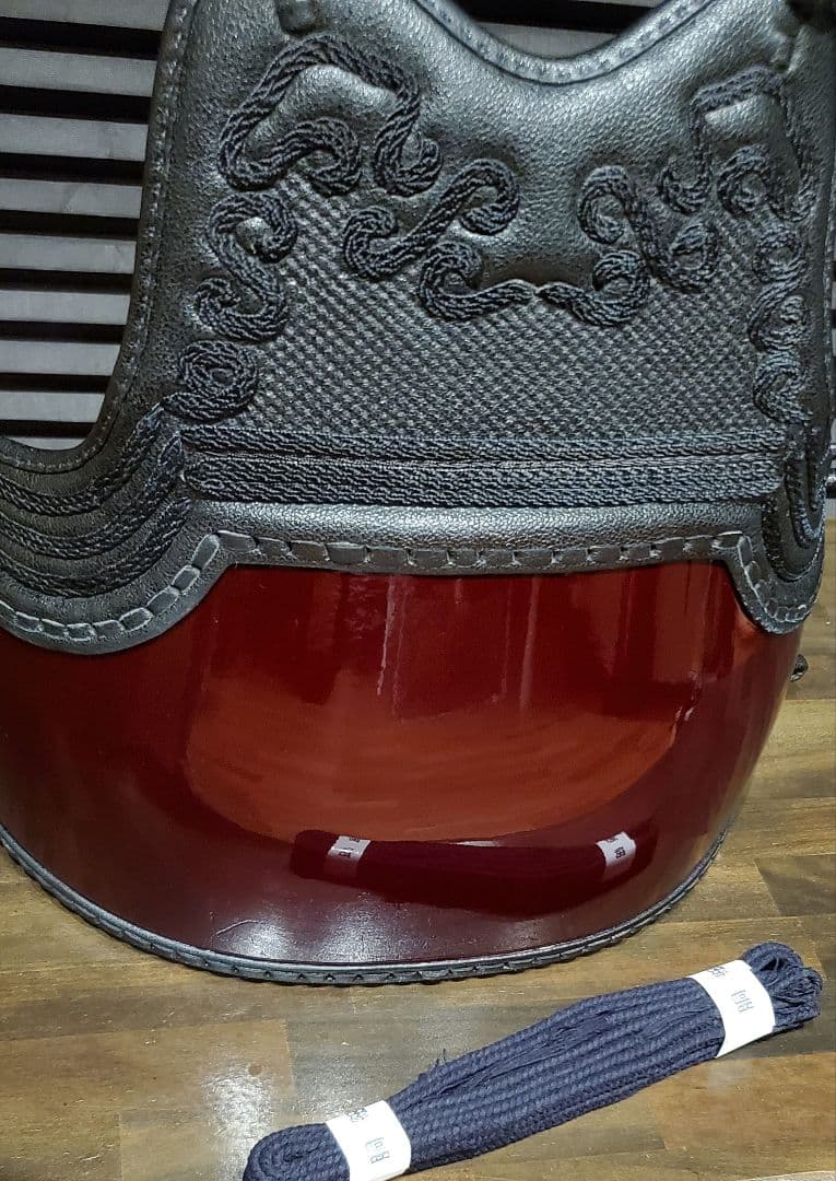 剣道 胴 変わり胴 紅溜塗り風 50本立 強化樹脂胴 Lサイズ 剣道 胴 変わり胴 紅溜塗り風 50本立 強化樹脂胴 Lサイズ