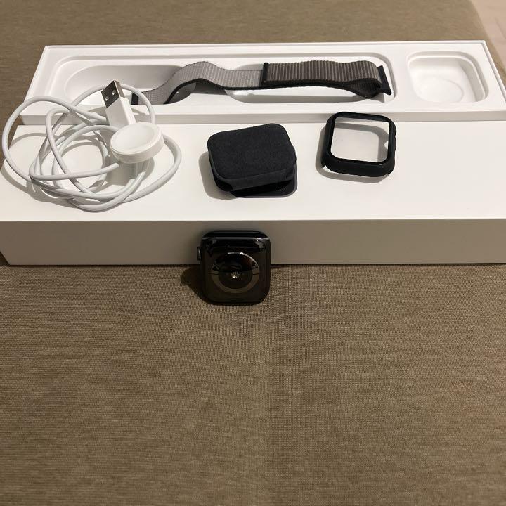AppleWatch Series5GPS + Cellularモデル 44mm