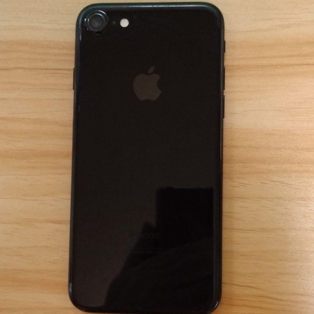iPhone7 128GB ブラック SIMフリー 特価品