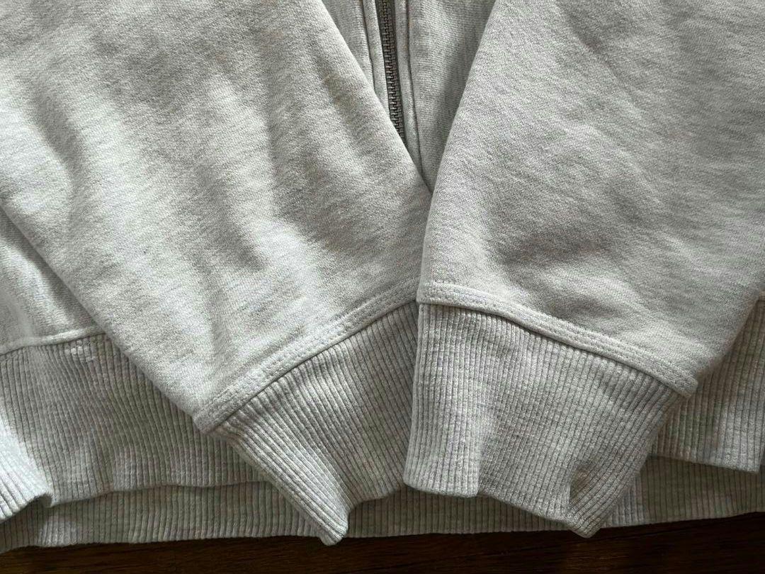 [ましろ]ステューシー　Stüssy グレー ジップアップパーカー