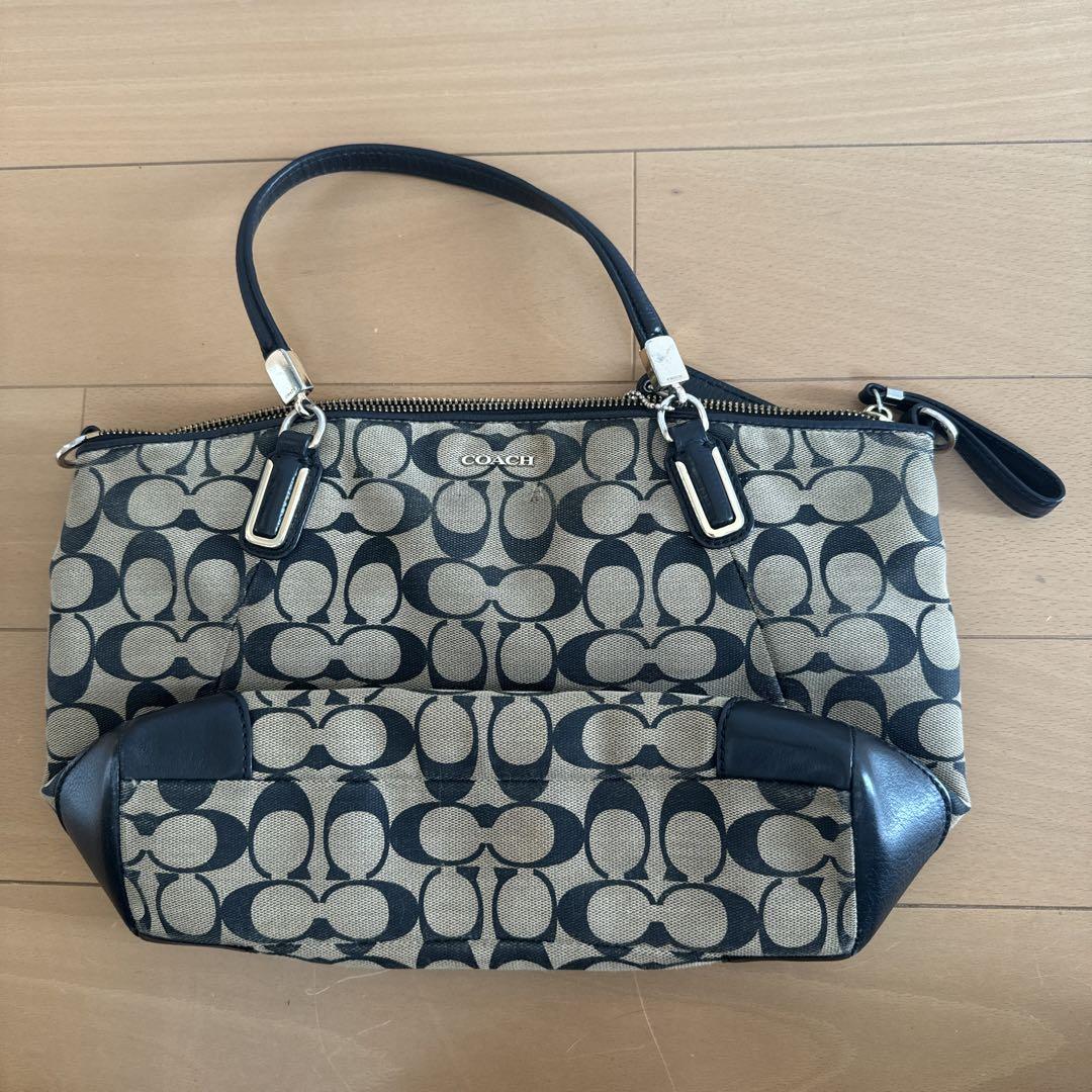 COACH モノグラム柄 ハンドバッグ - メルカリ COACH モノグラム柄 ハンドバッグ - メルカリ