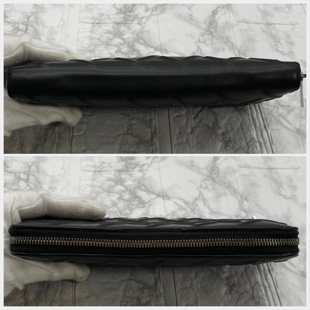 極美品/RFID搭載✨ボッテガヴェネタ　エンボス加工　ラウンドジップ　長財布　黒