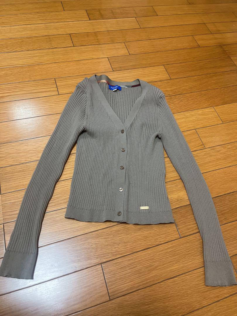BLUE LABEL CRESTBRIDGE カーキ カーディガン 38 美品 - メルカリ BLUE LABEL CRESTBRIDGE カーキ カーディガン 38 美品 - メルカリ