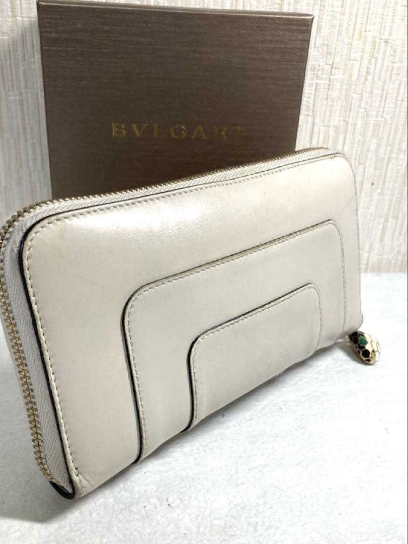 BVLGARI ブルガリ　セルペンティ　レザー　ラウンドファスナー　長財布