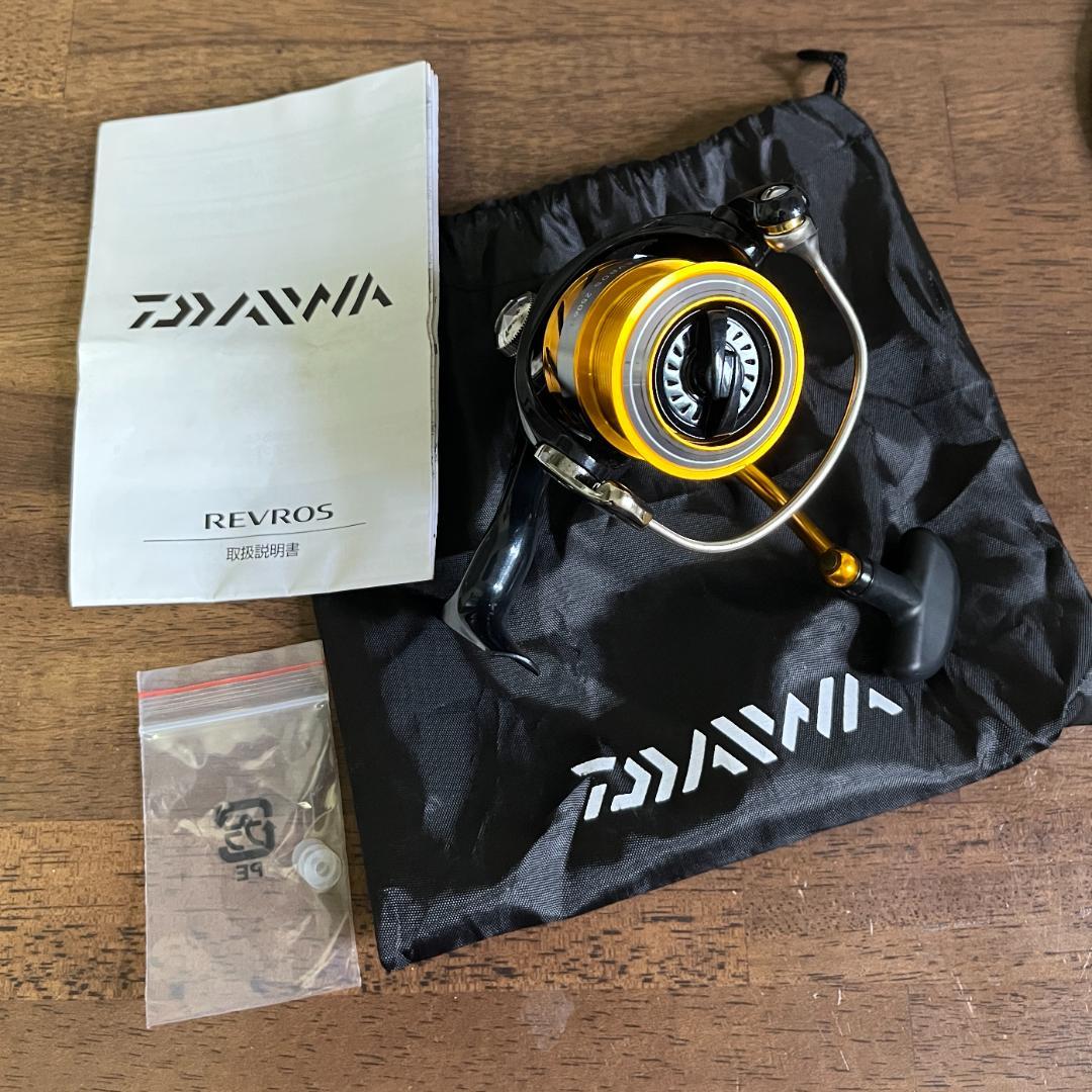 スピニングリール・DAIWA レブロス 2506H・未使用品