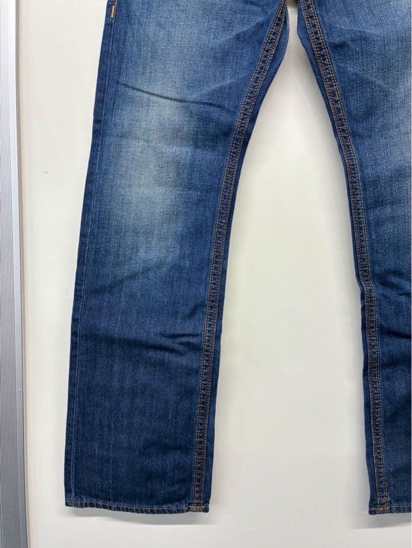 True Religion メンズダークブルースリムフィットデニム、新品タグ付き