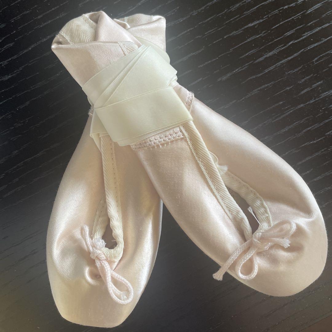 【7/9までの出品】チャコット　Coppelia- II トゥシューズ ピンク