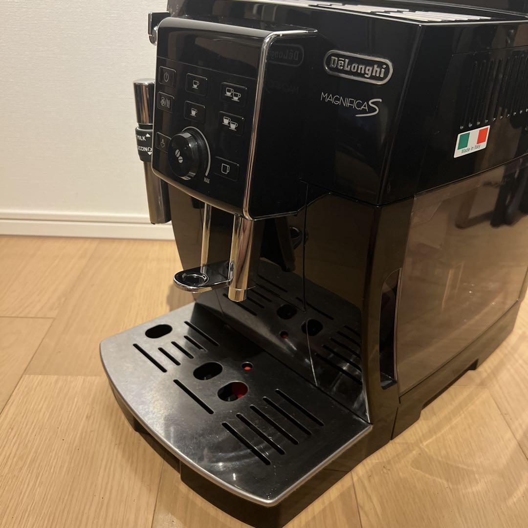 ★ デロンギ