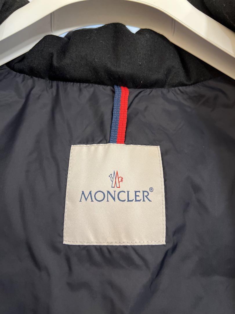 モンクレール　モンジュネーブル　MONTGENEVREショートダウンジャケット