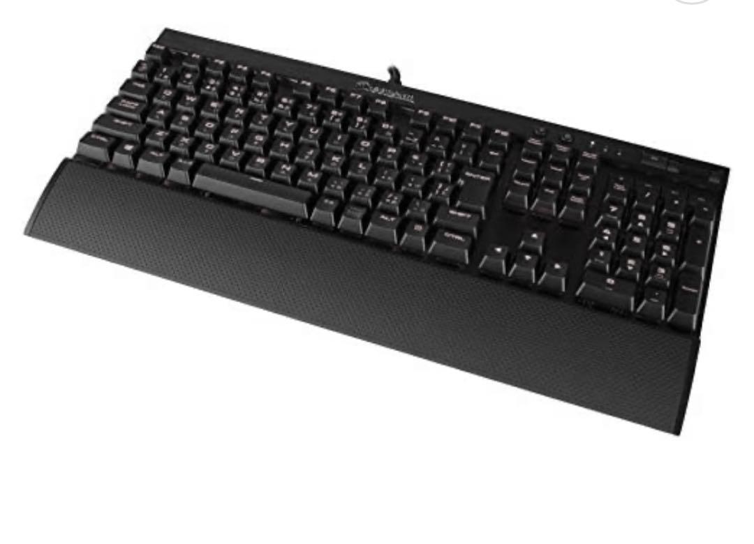 Corsair ゲーミングキーボード k70