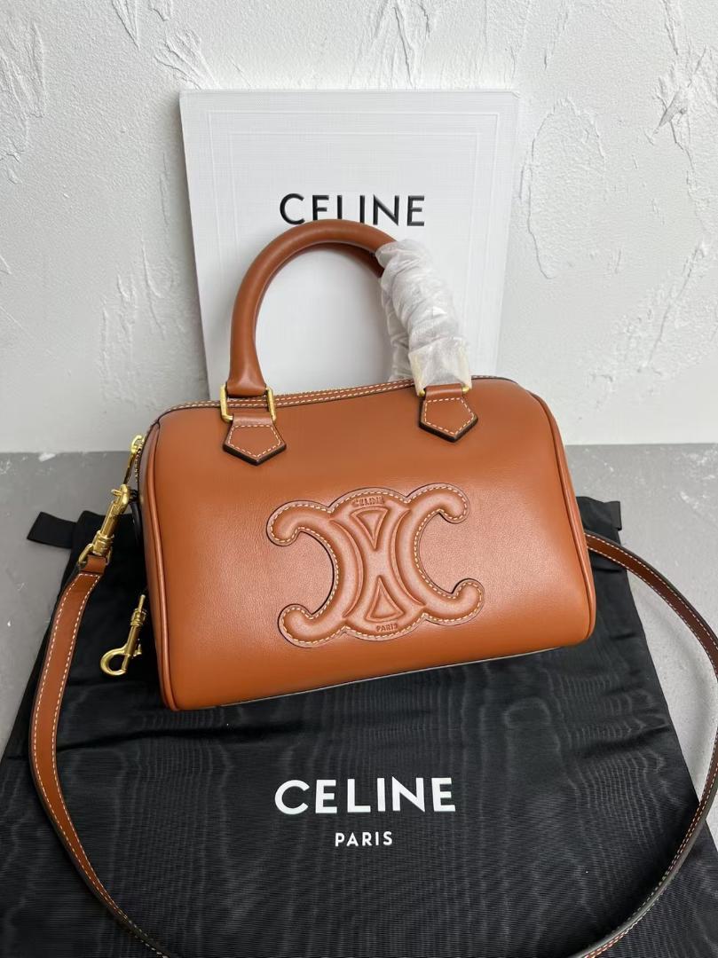 CELINE ★ショルダーバッグ★