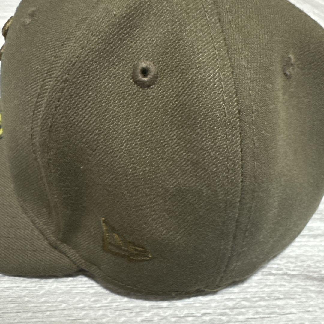 New Era 59FIFTY オリーブキャップ　 7 1/8 ピンズ有