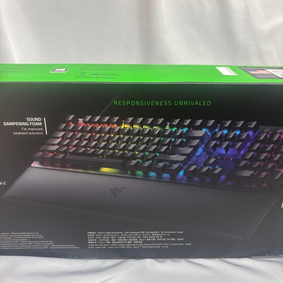 Razer Razer Huntsman V2 英語RZ03-03930300 Razer Razer Huntsman V2 英語RZ03-03930300