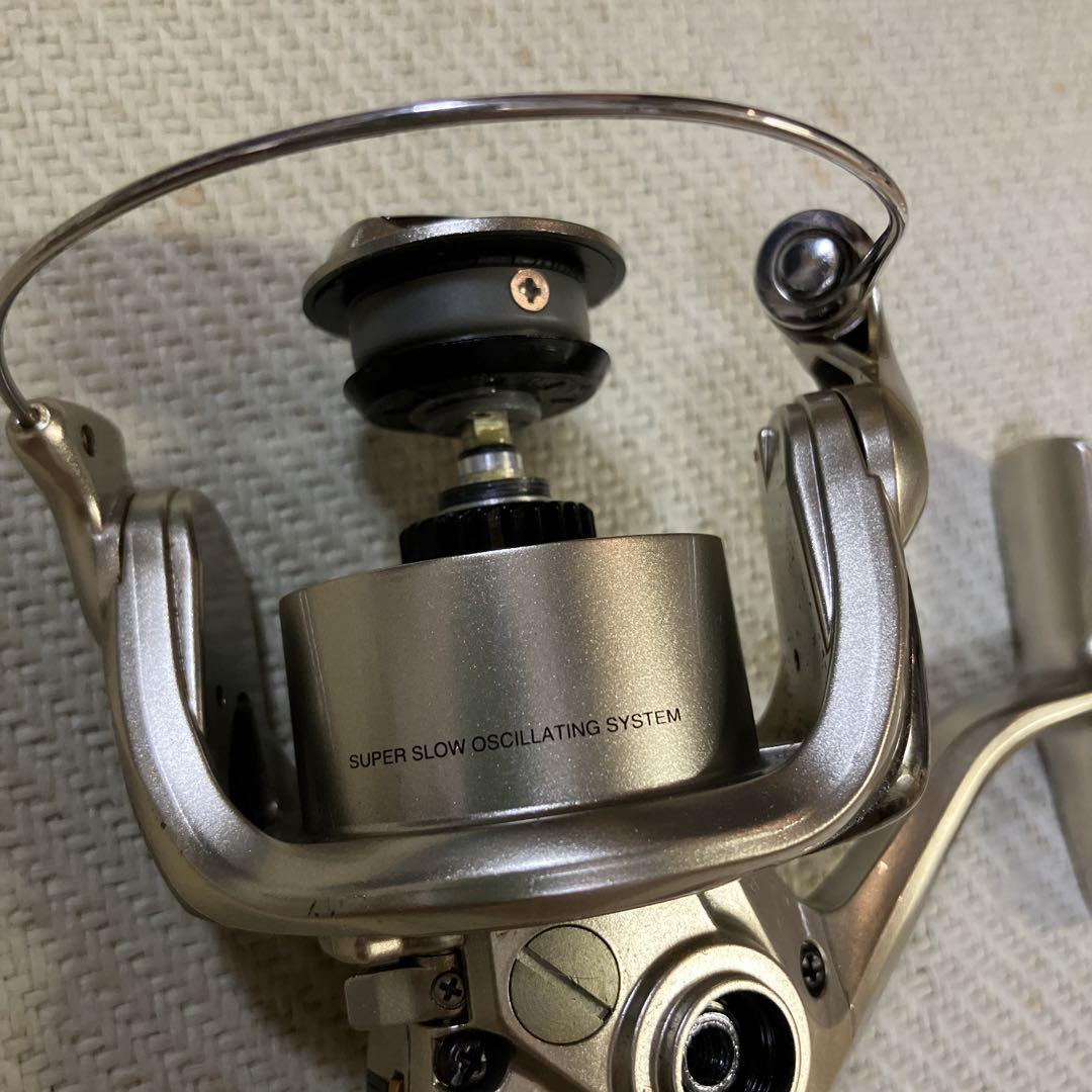 06ツインパワーmg 2500HGS 本体 ドラグノブのみ