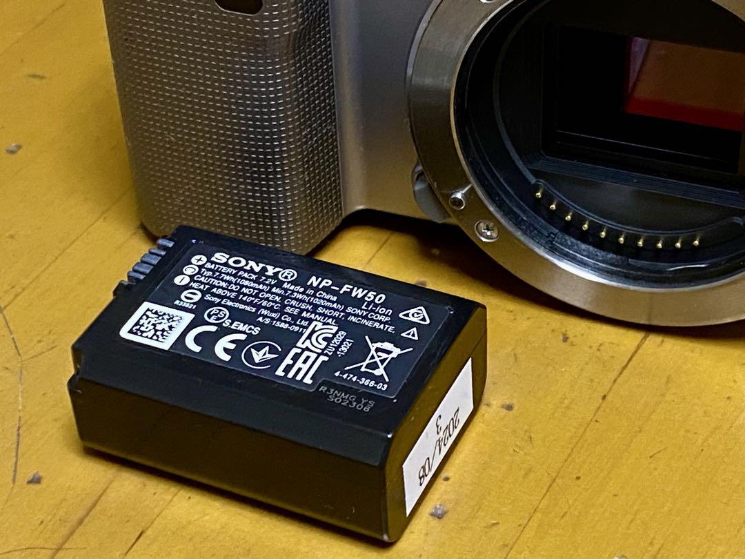 SONY NEX-5 ミラーレスカメラ 本体