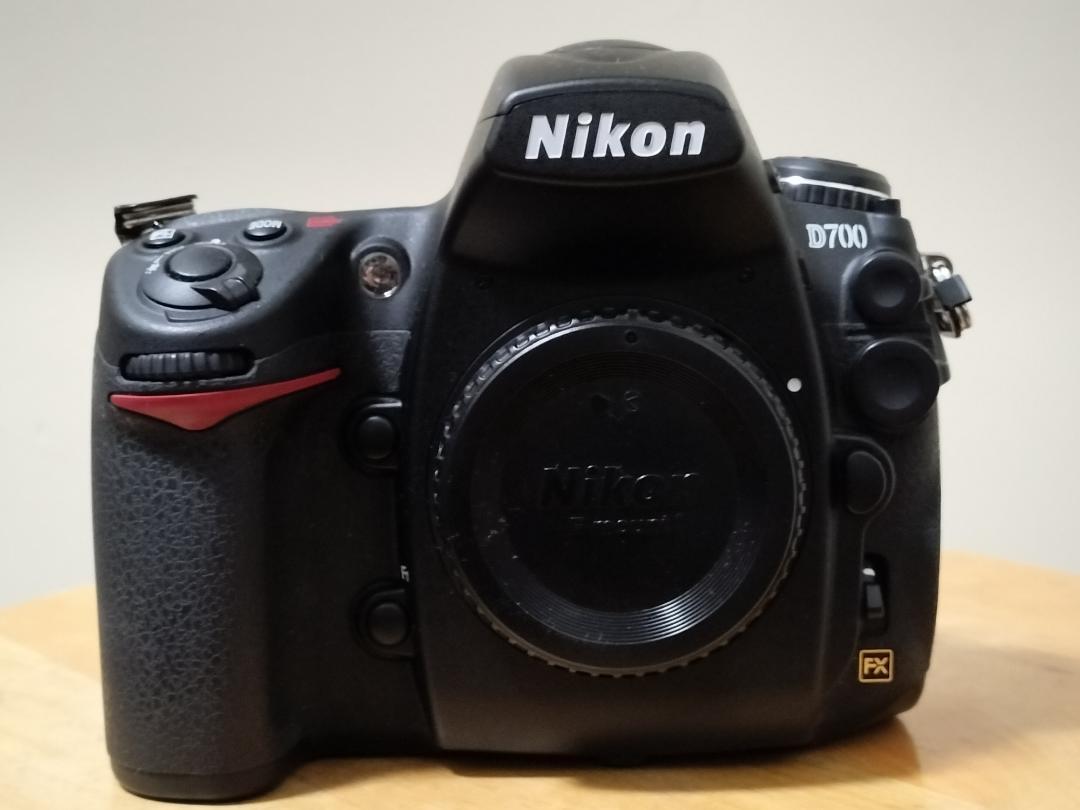 Nikon D700 美品 ショット数298枚