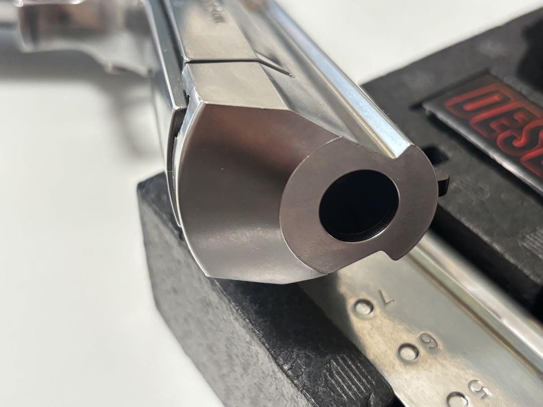 DESERT EAGLE .50AE クロームステンレス　デザートイーグル