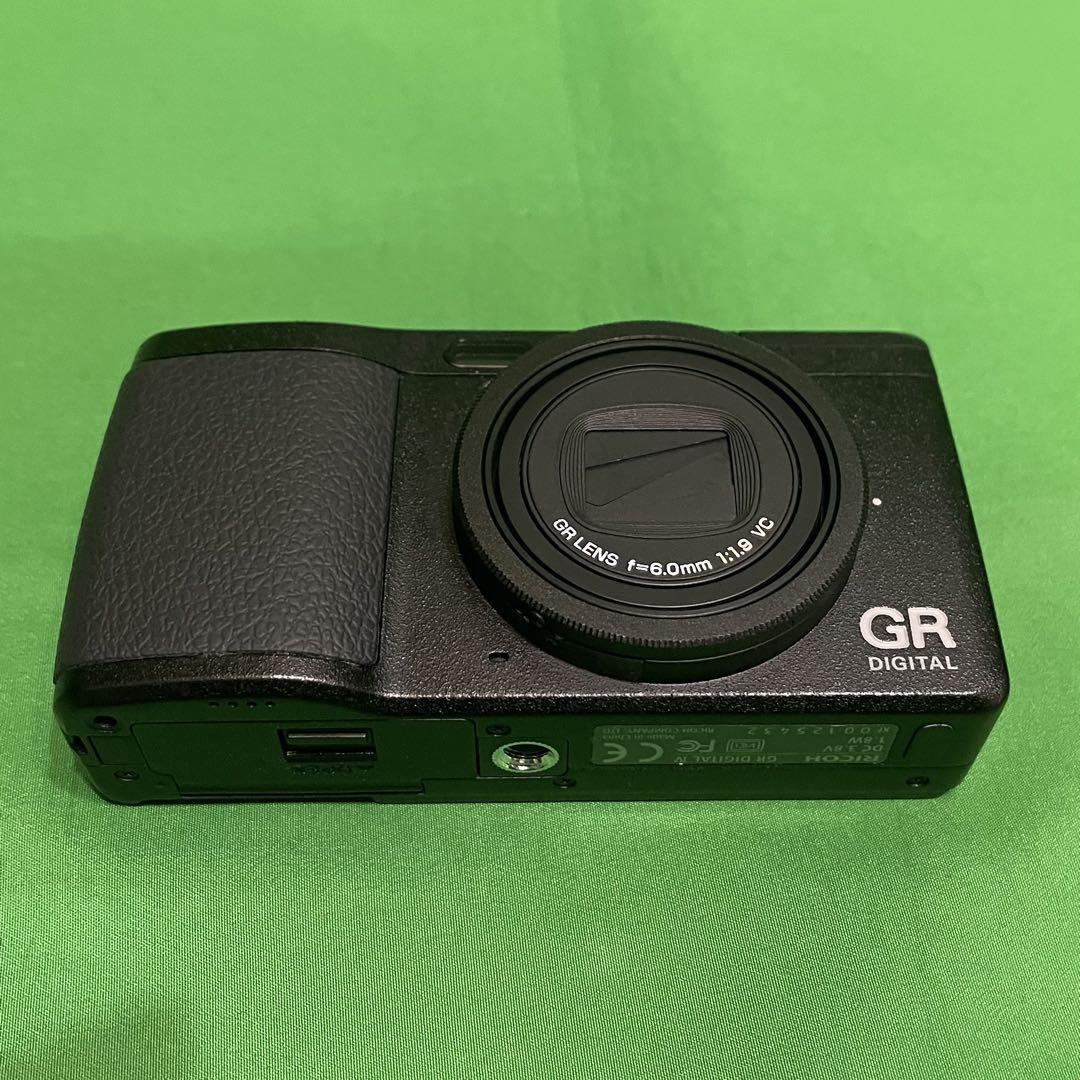 よ*）様 【オークション中】GR DIGITAL IV 美品✨シャッター2585
