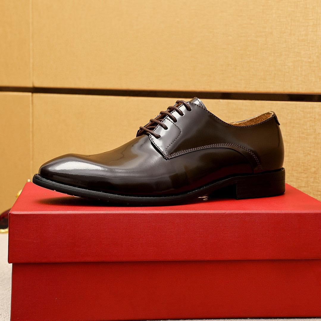 Ferragamo フェラガモ メンズ ビジネスレザーシューズ ブラック 牛革