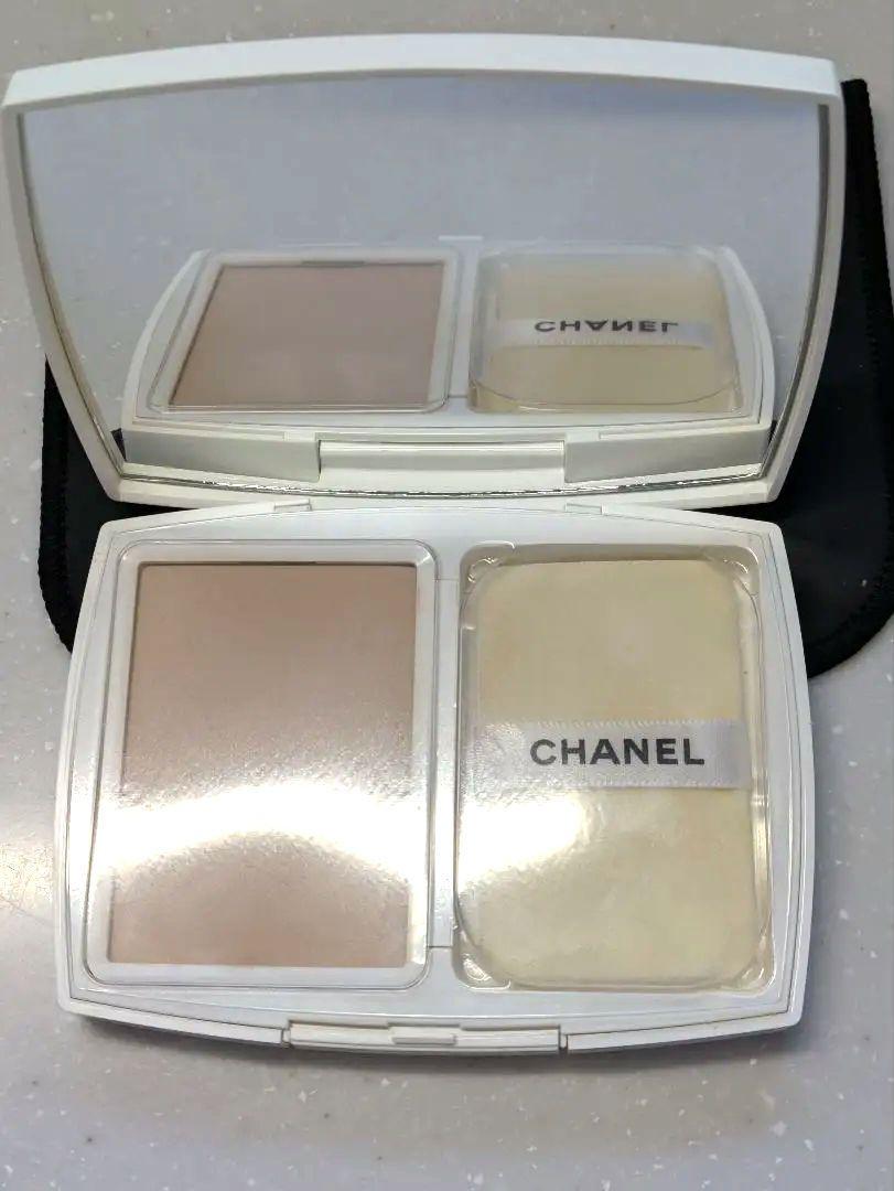 お姫✨ほぼ新品✨CHANELルブランブライトニングコンパクトBR12