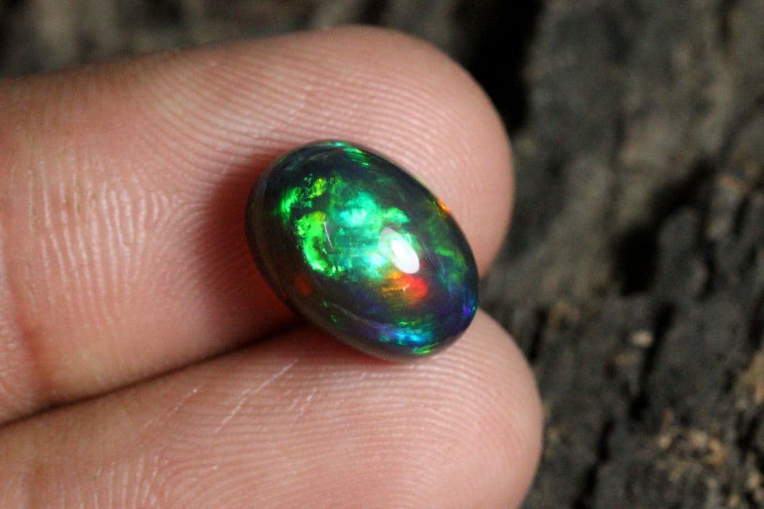 G4 ブラックオパール 12×8mm 4.30ct NEXPOTALLINN_EU