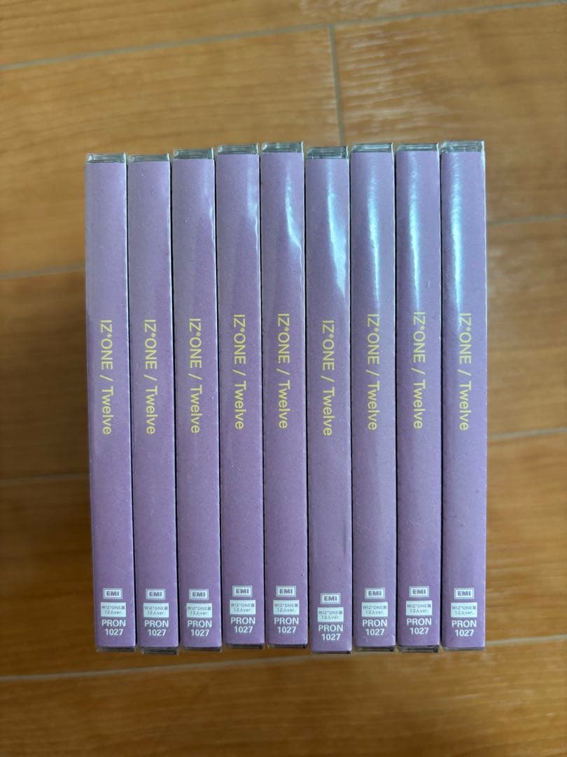 IZ*ONE Twelve 9枚セット - メルカリ IZ*ONE Twelve 9枚セット - メルカリ
