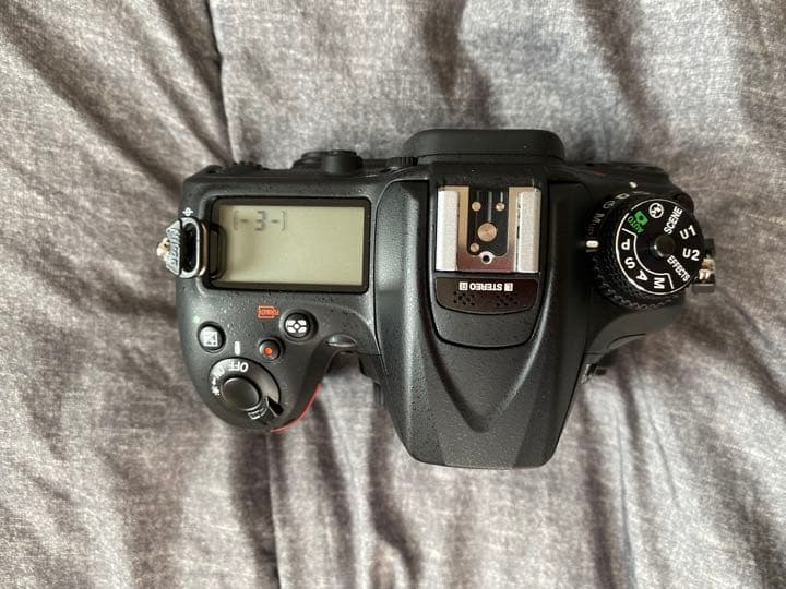 Nikon D7200 ボディ 美品 ショット数2260枚 かなり少なめ | mtevino.ge