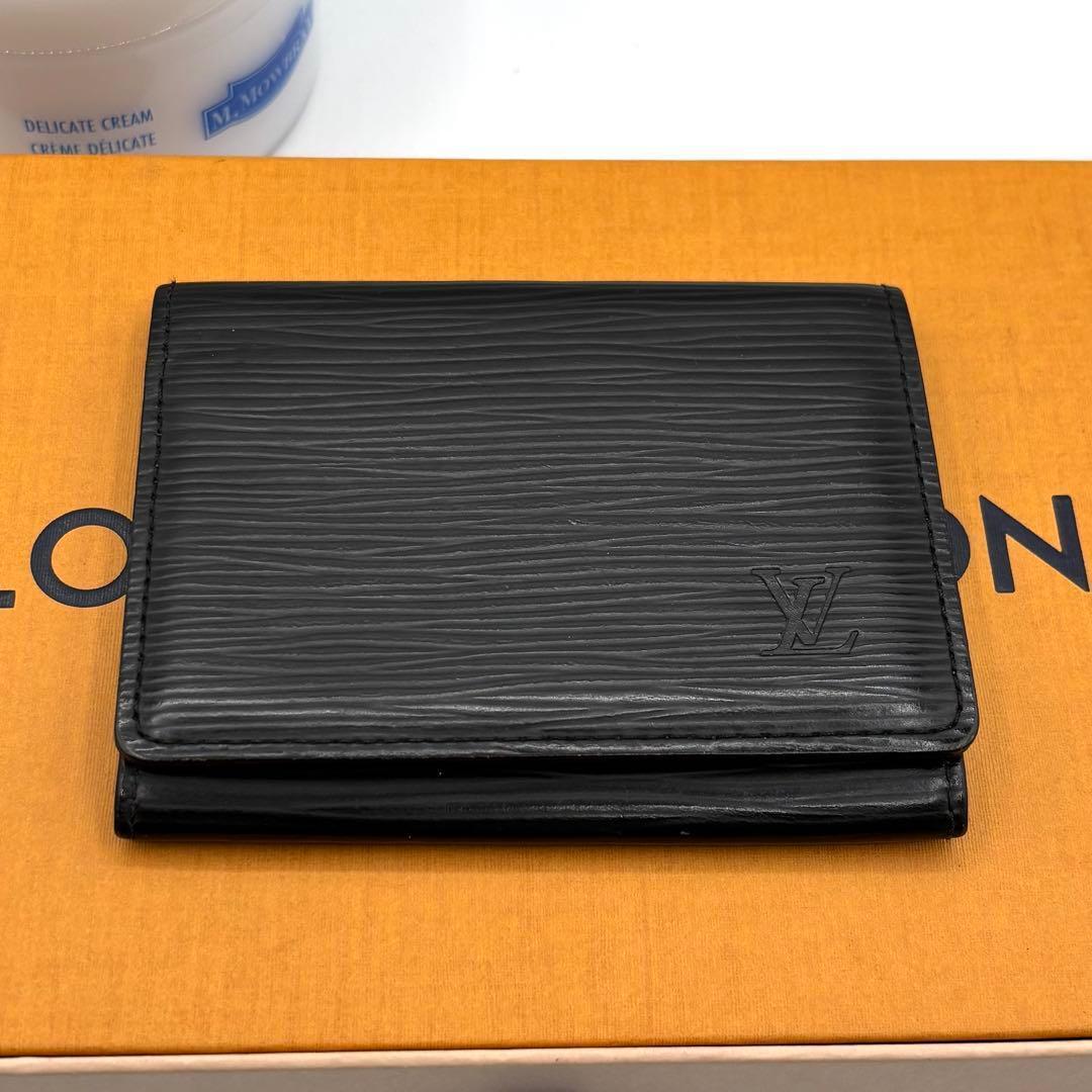 r93 ヴィジット エピ ノワール ルイヴィトン 名刺入れ r93 ヴィジット エピ ノワール ルイヴィトン 名刺入れ