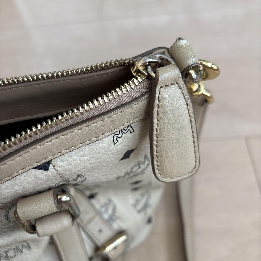 MCM ロゴプリント トートバッグ ベージュ