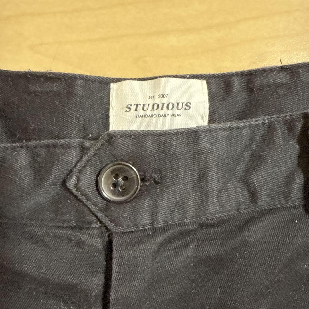 ストゥディオス studious メンズ　ハーフパンツ
