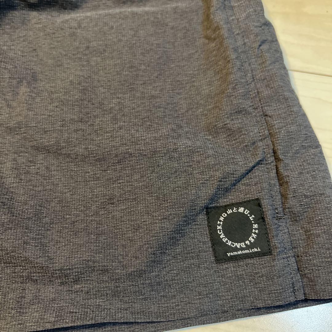 shorts light