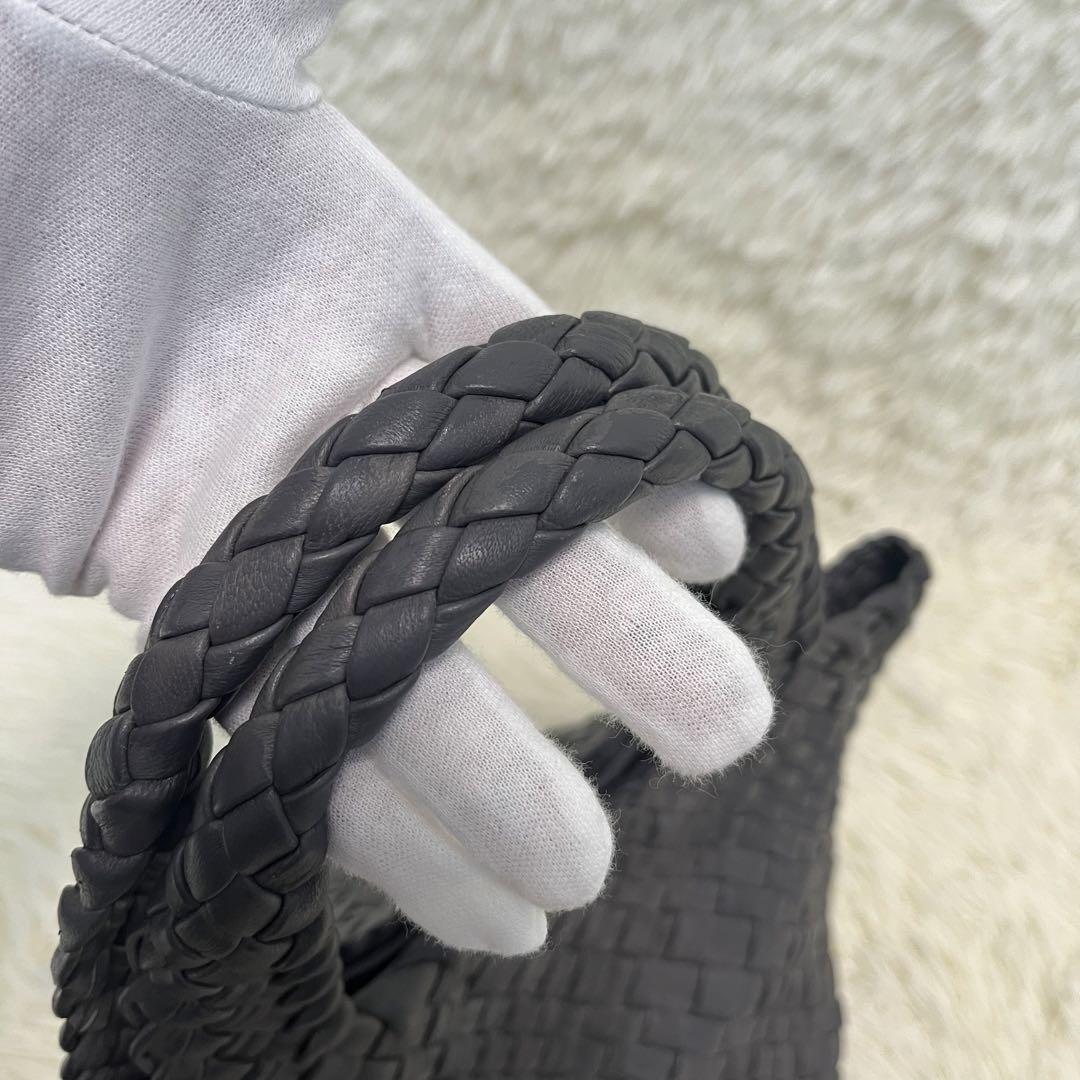 美品✨FALORNI イントレチャート グレー F1561 レザー ハンドバッグ 画像8