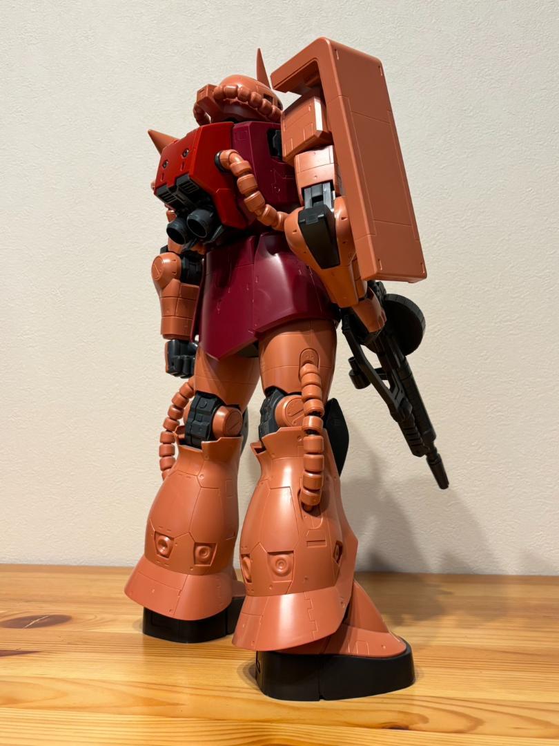 な*ん様 メガサイズ1/48　シャア専用ザクⅡ