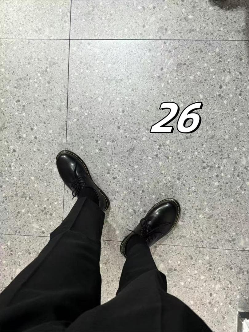 Dr.Martens CORE 1461 PATENT LAMPER 26