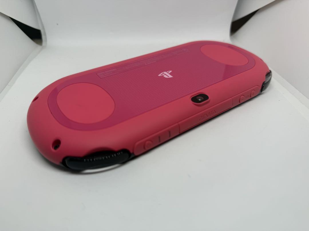 PSVIita PCH-2000